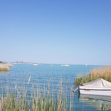 Coastline Balaton Apartment Alsóörs Esterno foto